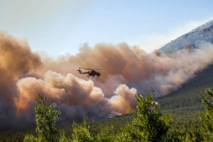 Δε φταίει ο άνεμος… Φταίει η πολιτική που «φυσάει» τα ίδια λάθη, του Γιώργου Σαχίνη