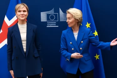 Μήνυμα προς τους Ισλανδούς – «Μείνετε μακριά απ’ την ΕΕ»