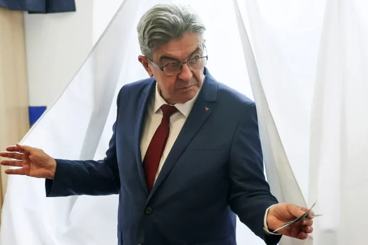 Πολιτική α λα γαλλικά