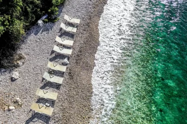 Ωραία είναι, αλλά βρωμάει (λίγο)