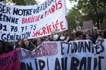 Η Γαλλία και οι κύκλοι της φωτιάς – του Θανάση Σκαμνάκη