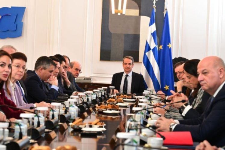 Η ηγεμονία της Δεξιάς και η παρατεταμένη κρίση της Αριστεράς, του Νίκου Δαμιανάκη